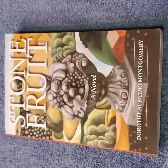 Stone fruit - Picture 1 of 4